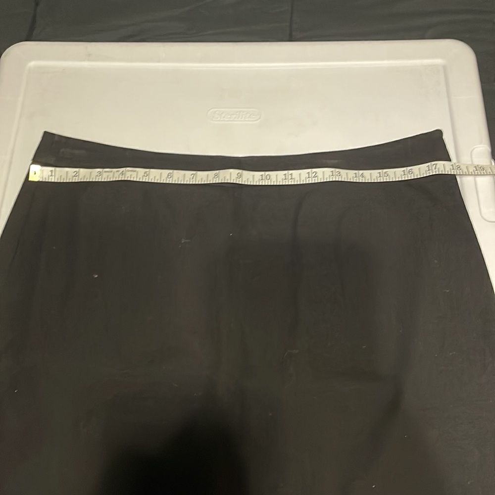 GAP Size 12 Stretch Black Skirt - Picture 4 of 5